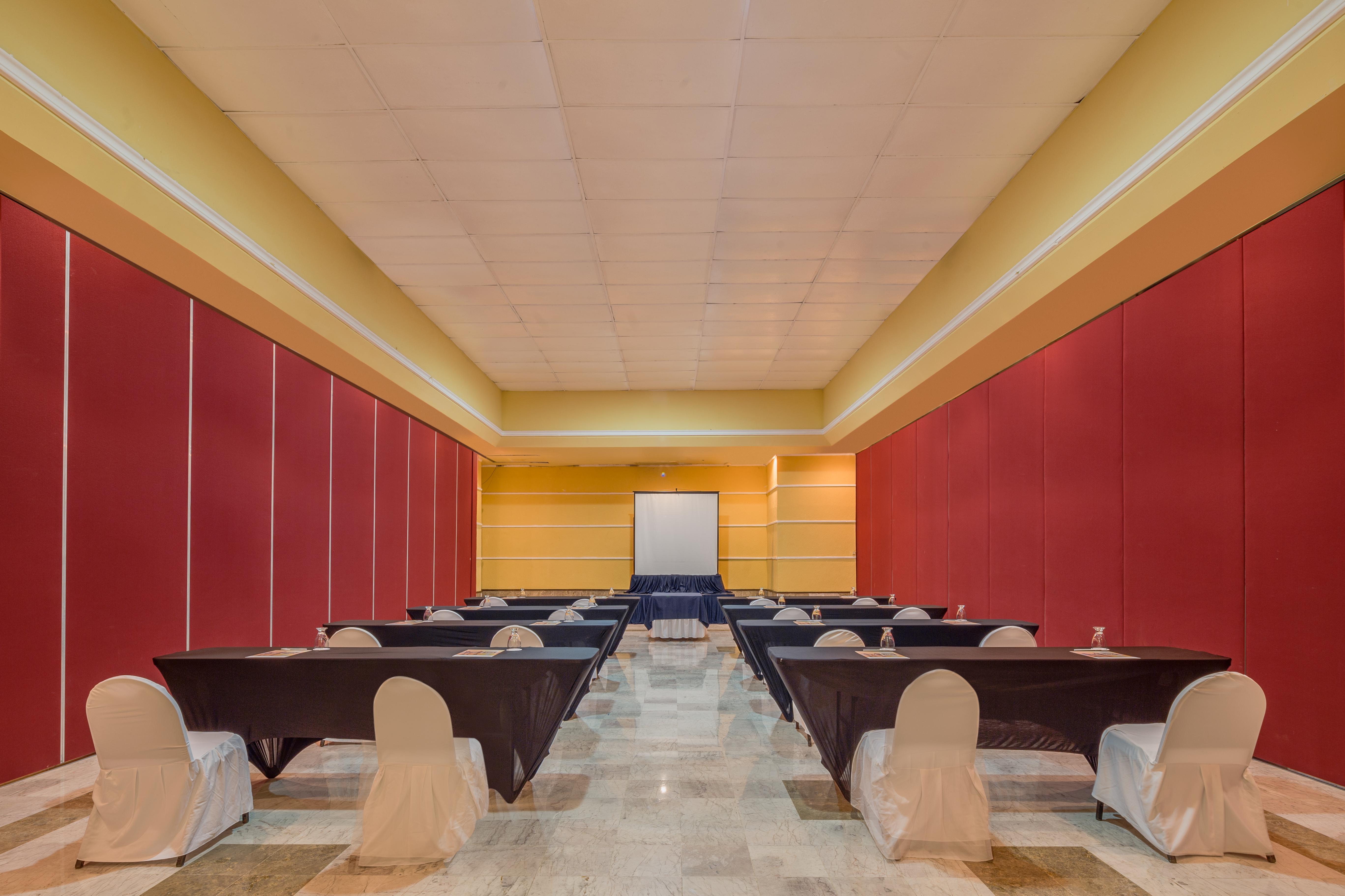 Copacabana Beach Hotel Acapulco Business photo